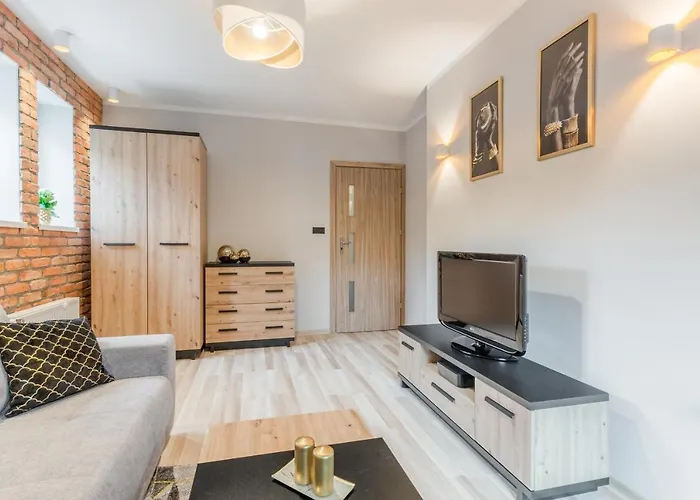 Apartament Ksiezycowy Z Ogrodem- Sopot