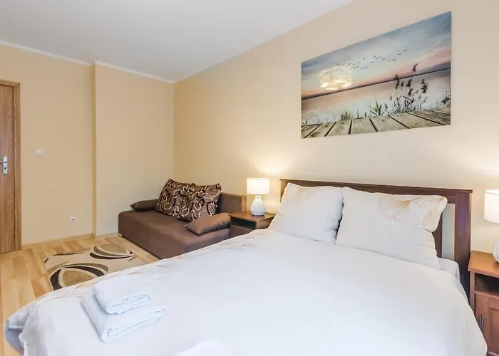 Apartament Ksiezycowy Z Ogrodem- Sopot
